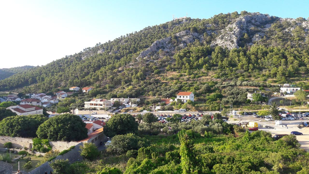 Central, Spacious, Great View Hvar Town Luaran gambar