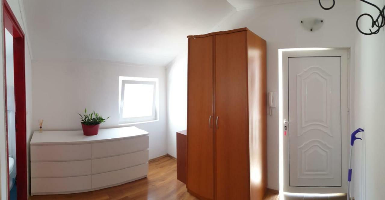 Central, Spacious, Great View Hvar Town Luaran gambar